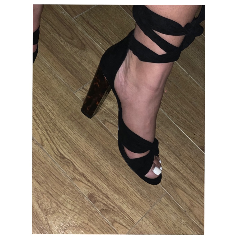 Black lace up heel